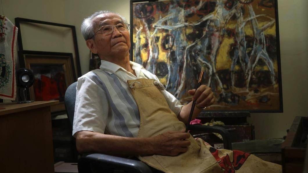 「台灣國寶」為戰後第一代抒情抽象畫家。(圖/翻攝自臺陽美術協會臉書)