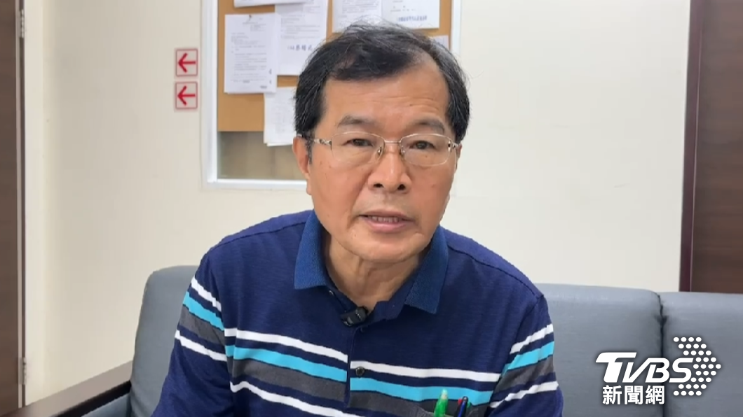 民進黨立委鍾佳濱針對服務處被砸,表示不認識該男子也沒見過。(圖/TVBS)