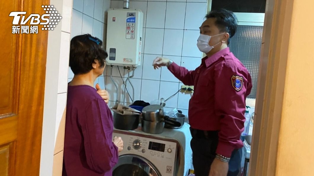 超強寒流將至,北市消防局呼籲民眾使用燃氣爐具時應保持室內通風。