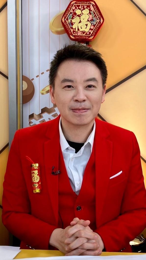 命理師小孟老師。(圖/小孟老師提供)