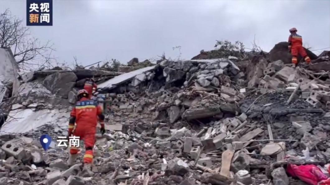 雲南山崩滅村!確認47人被埋至少8死 習近平下令全力搜救