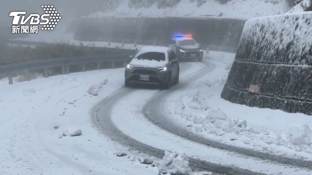 合歡山公路恐結冰 台14甲線下午5時起預警性封閉