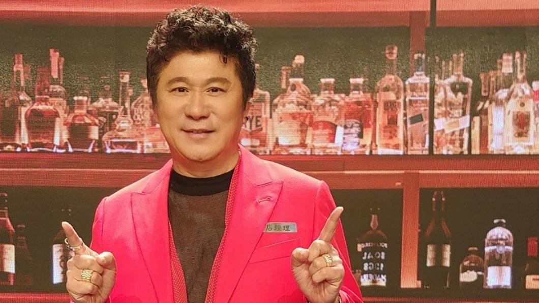 胡瓜主持TVBS益智節目《拜託ATM》。(圖/翻攝自胡瓜臉書)