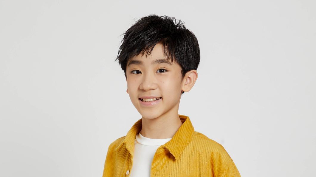 《紅人榜》史上最小歌王!12歲驚人溫柔嗓音 于美人聽了都哭