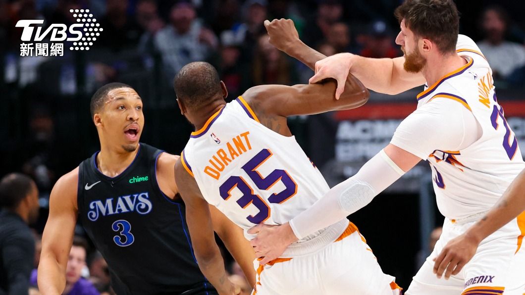 NBA/太陽獨行俠爆衝突!「格林粉絲」撞倒KD 秒遭諾基奇復仇