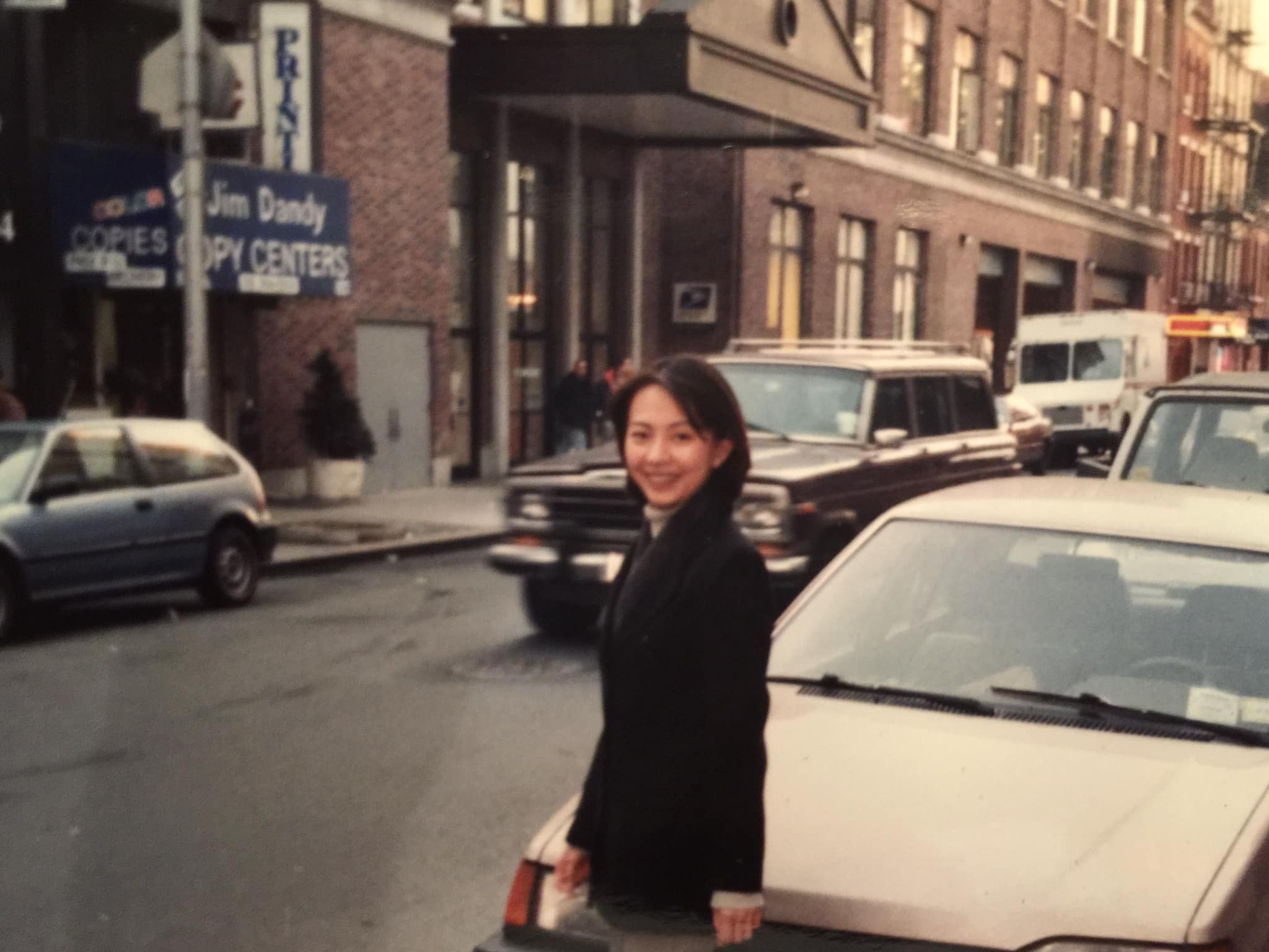 郭昱晴貼出1999年在紐約求學時的照片。（圖／翻攝自郭昱晴臉書）