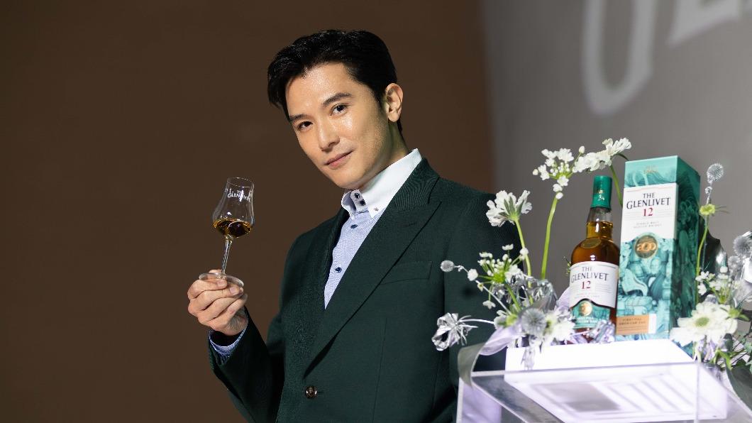 邱澤鬆口私下「美好的陪伴」 獨自飲酒沉思:思考哪裡做得不好