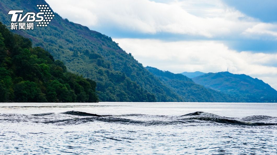 英國蘇格蘭的尼斯湖流傳著水怪的傳說已久。(示意圖/Shutterstock達志影像)