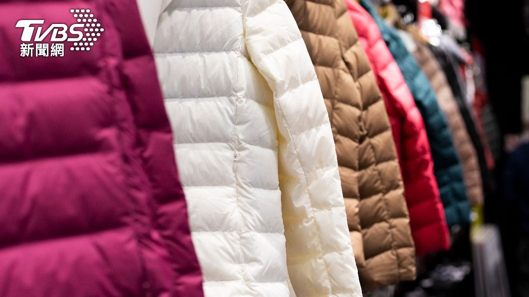 收納羽絨衣必看!UNIQLO授「正確洗法」 丟洗衣機恐整件毀掉