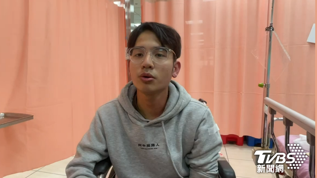 快訊／嘉義綠營議員遇襲！2男設局假車禍　他遭棍棒追打逼下跪