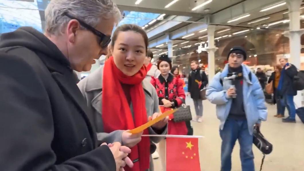 小粉紅槓英國鋼琴家遭網肉搜出征 急發文求助「我好害怕」