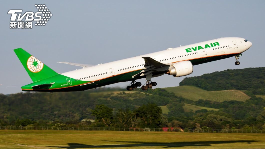 最新/羽田飛松機空中產嬰!長榮:4醫師及空服協助、母子均安!