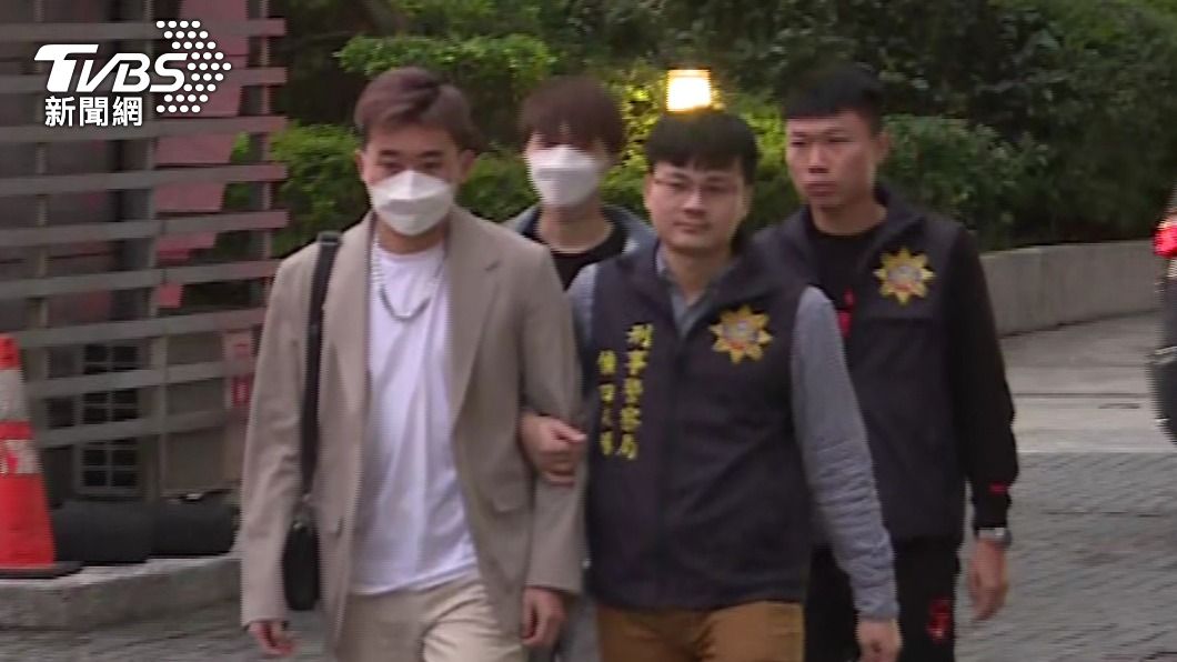 賣場狂吃又放回架上!「詹姆士」涉煽惑犯罪遭逮 稱:漲粉很多