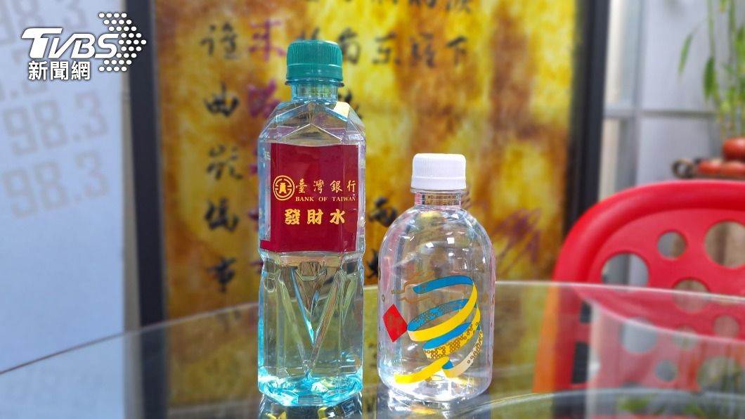 將發財水放置住家或辦公室的玄關「明財位」。（圖／民眾授權提供）