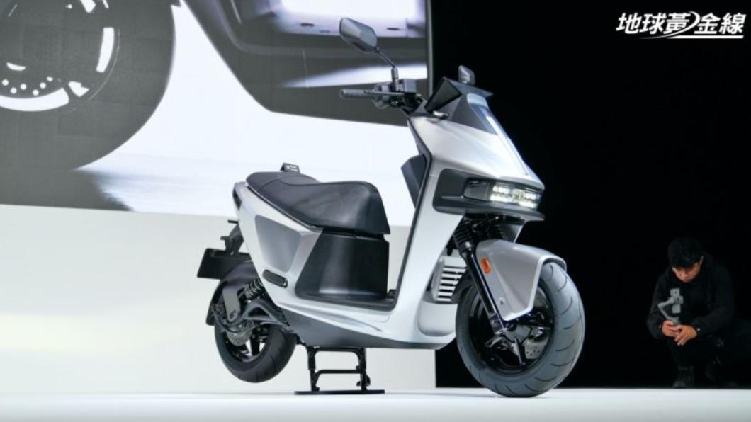 9kW馬力輸出!Gogoro Pulse亮相 首創二輪「彈射起步」