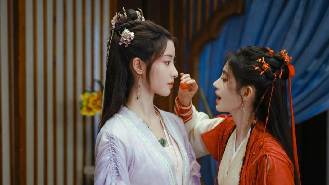 左起毛小慧、鞠婧禕,劇中與陳哲遠、茅子俊等一同結伴同行。(圖/iQIYI提供)
