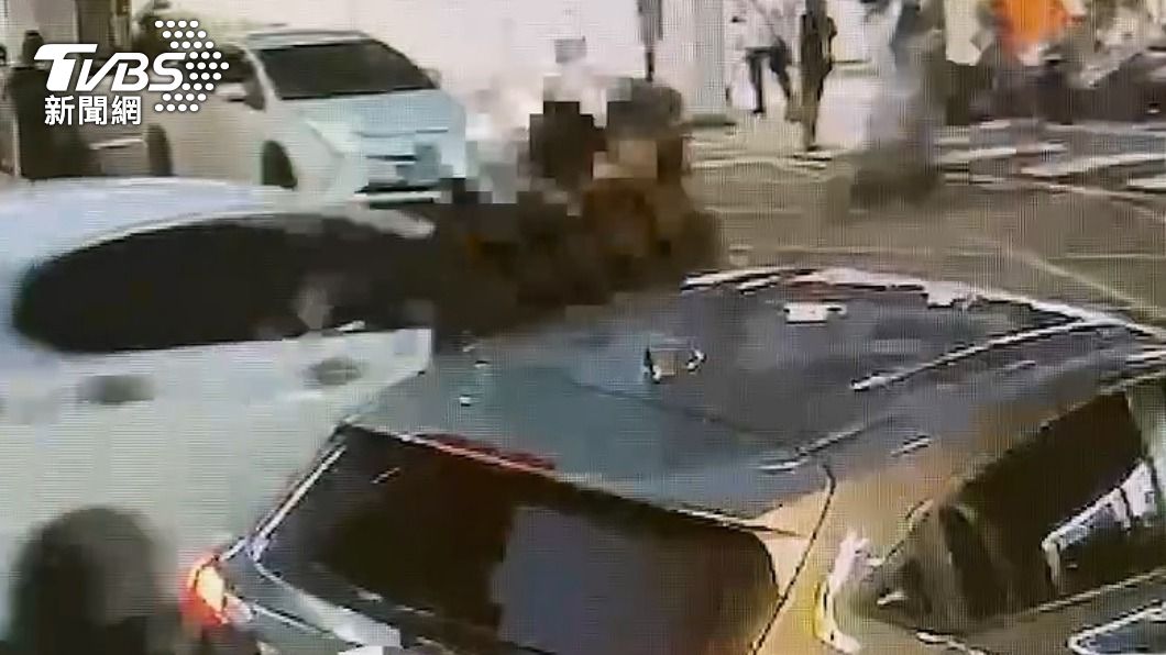 2人下車理論。(圖/TVBS)