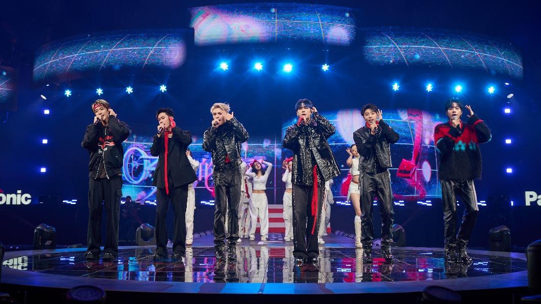 Ozone今年再次登上《超級巨星紅白藝能大賞》舞台。（圖／索尼音樂提供）