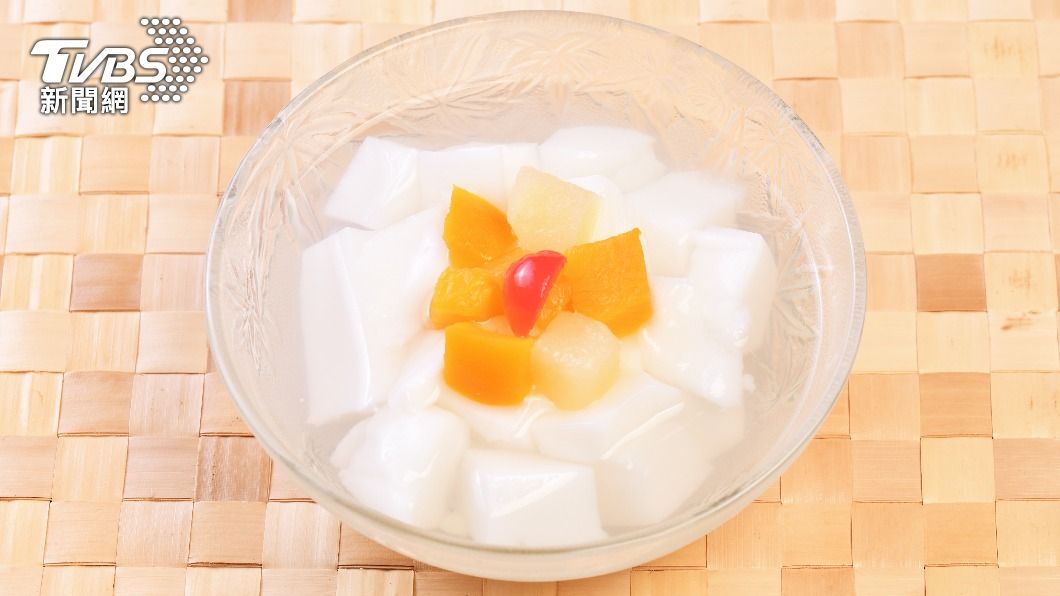 杏仁豆腐屬於高熱量甜品。(示意圖/shutterstock達志影像)