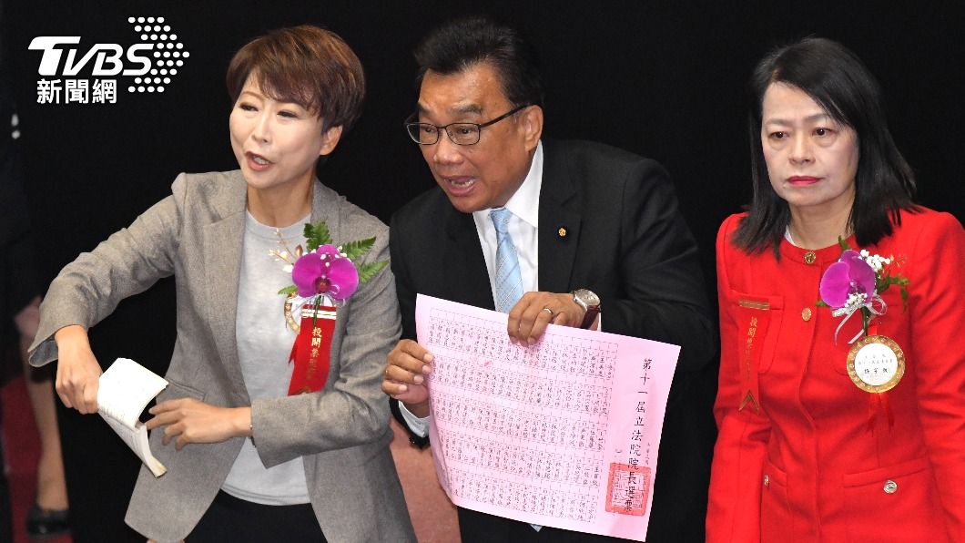 陳昭姿的院長選票因沾染印泥被判定廢票。（圖／胡瑞麒攝）