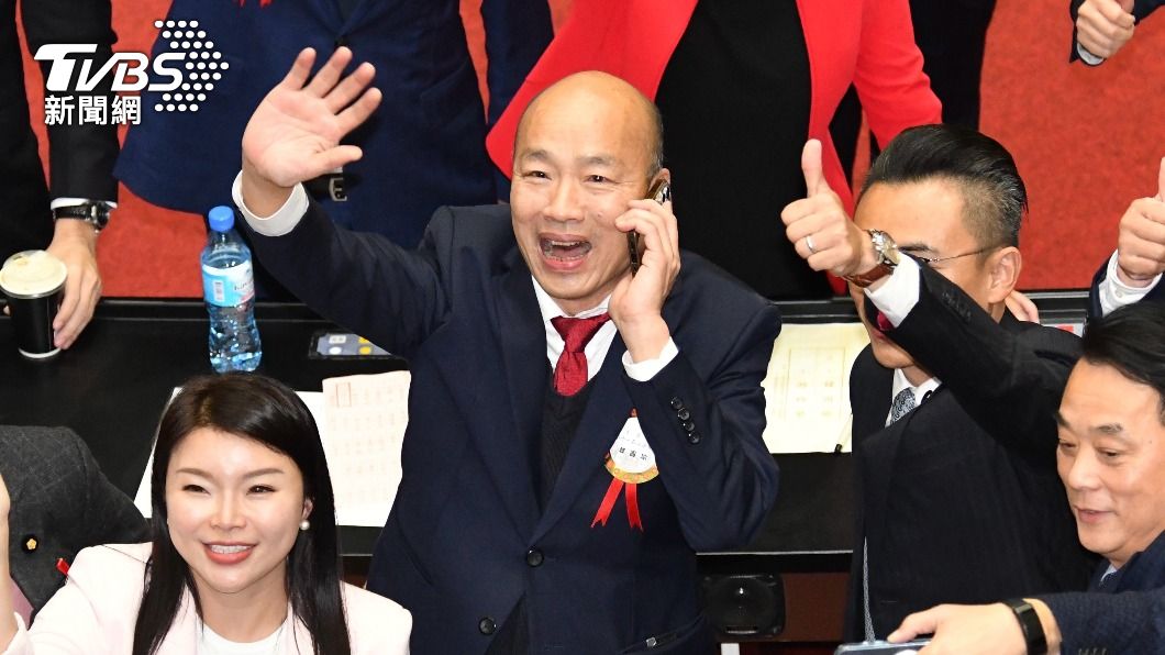 韓國瑜學經歷回顧!跪著膝蓋走路、愛情摩天輪名言爭議盤點