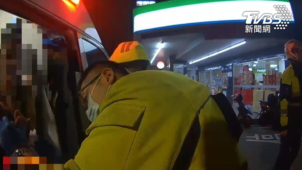 情侶檔爆爭執！她「分手數月仍放不下」酒後揮刀砍傷舊愛