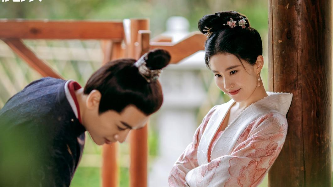 《夢華錄》由劉亦菲、陳曉主演。（圖／翻攝自微博）