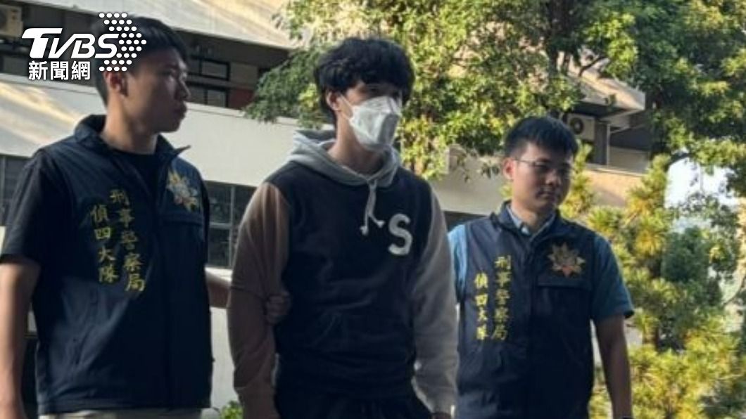 吳季穎被約談時兩眼無神。（資料圖／李昱菫攝）