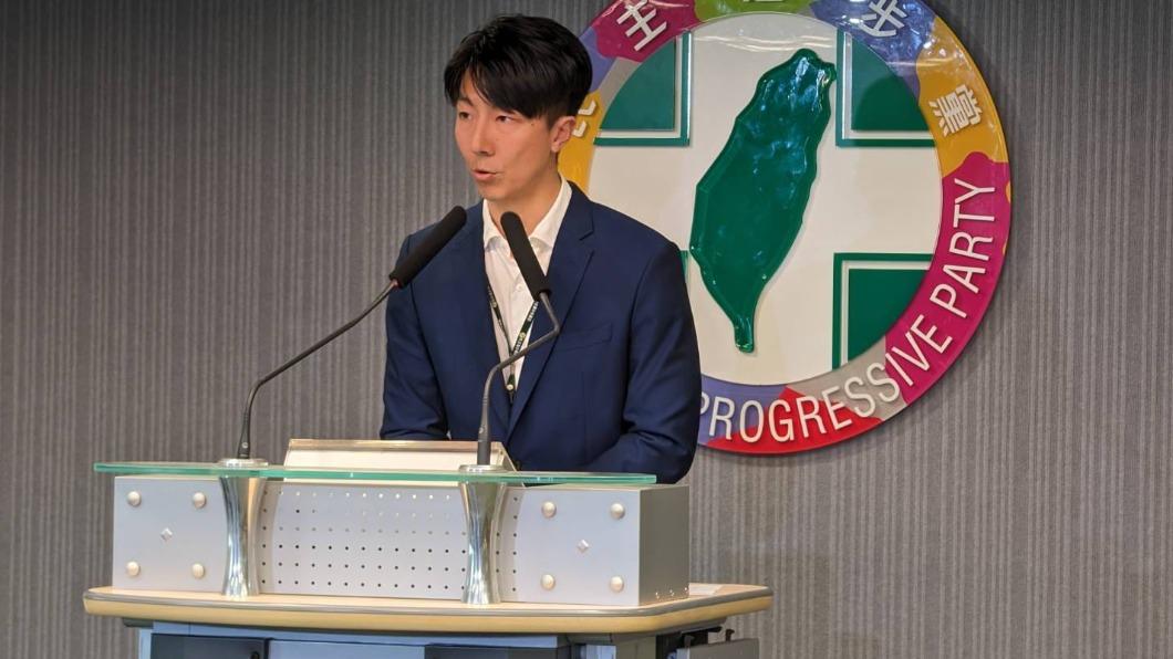 民進黨發言人吳崢。(圖/翻攝吳崢臉書)