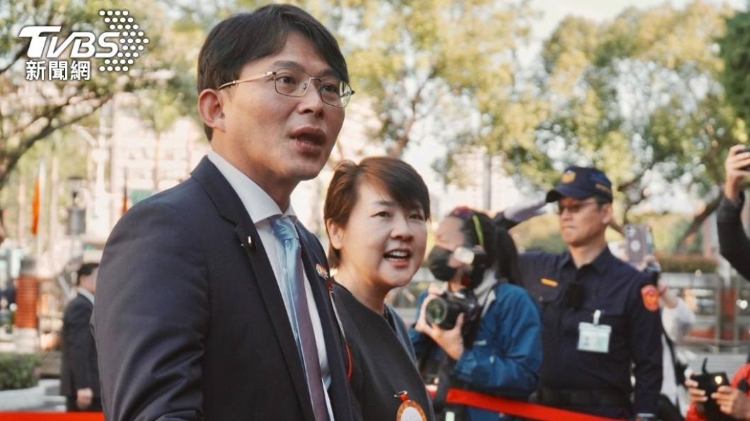韓國瑜,黃國昌,黃國昌請辭立委,黃珊珊請辭,黃珊珊請辭立委,黃珊珊,麥玉珍請辭,林國成請辭,林憶君請辭,張啓楷請辭