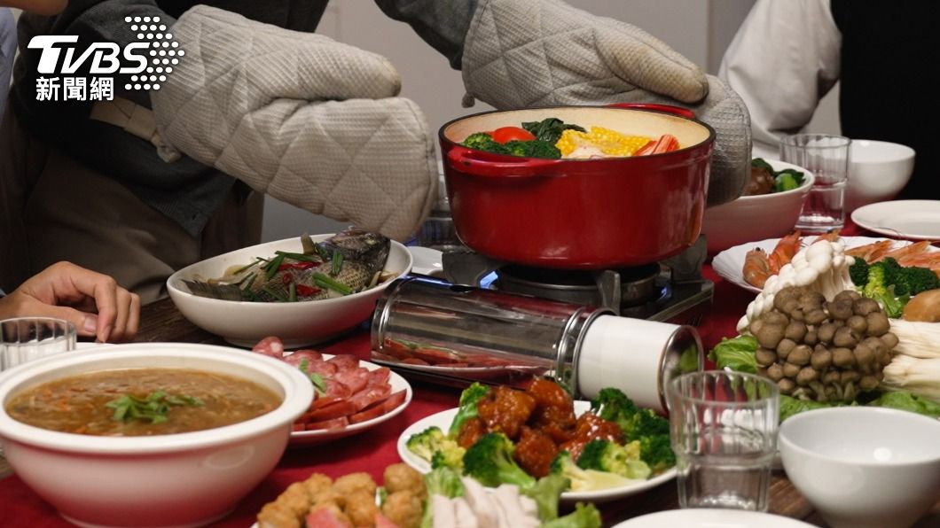 怨大嫂週末不煮飯!害全家「1週2天吃外食」 一票怒嗆:巨嬰