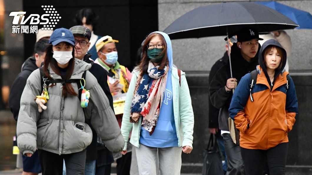 過年天氣曝！全台「下探12度」濕冷迎新春　回溫轉晴要等這時
