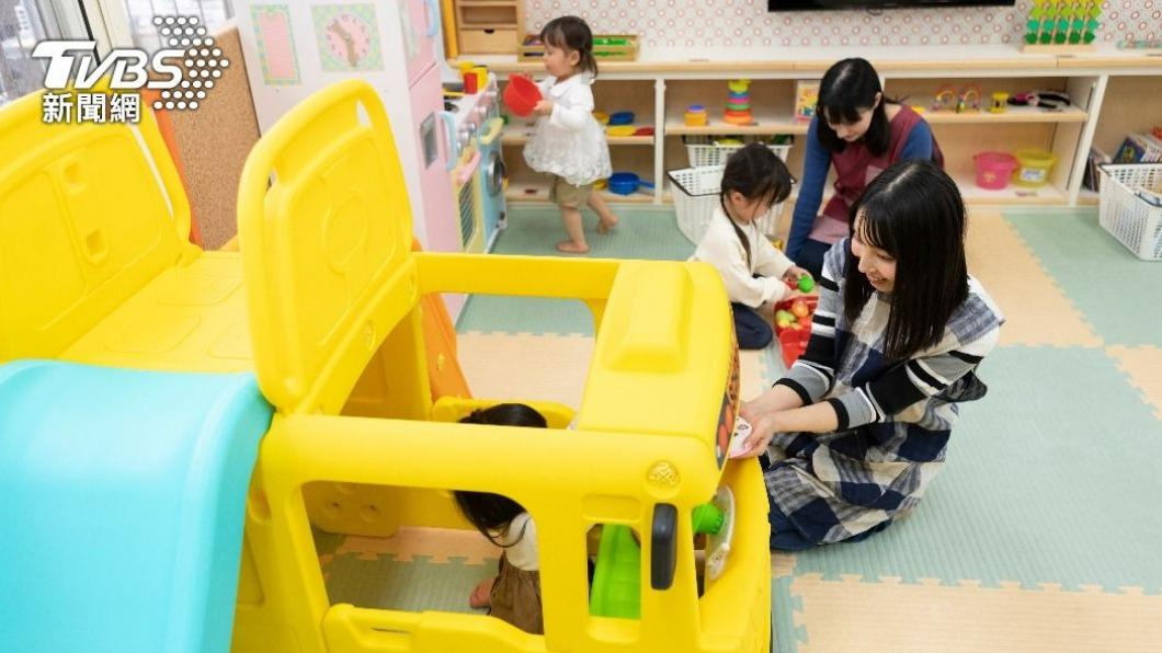 北市一間幼兒園傳出3師凌虐2歲男童，女園長遭判刑入獄。圖非當事幼兒園。（示意圖／shutterstock 達志影像）