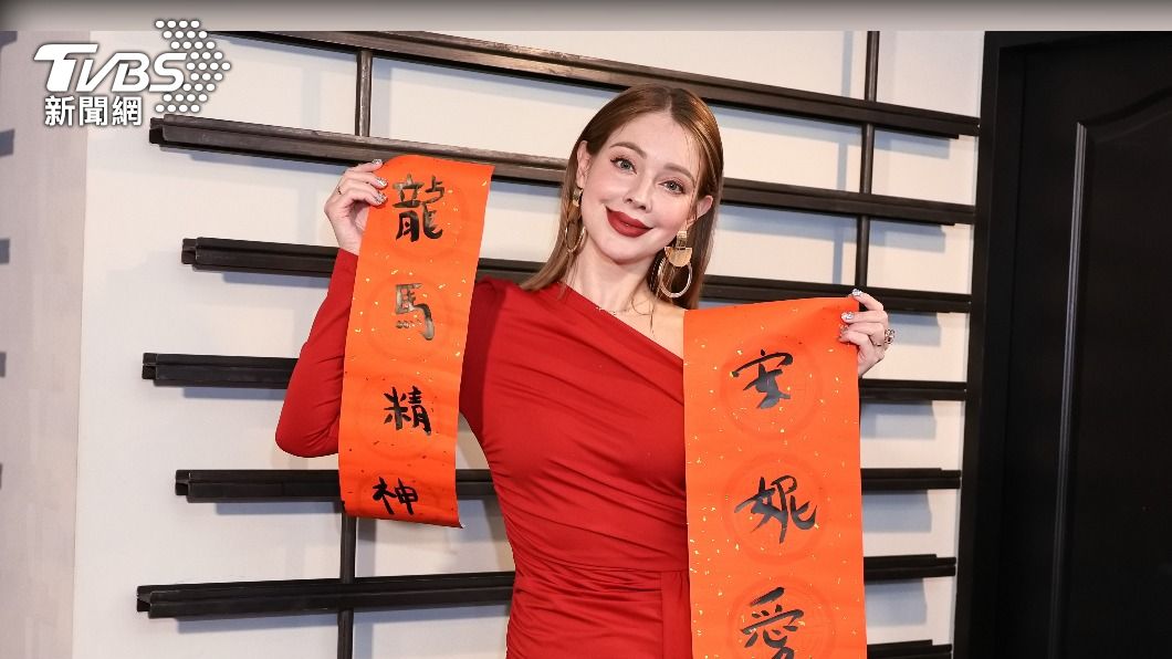 專訪/安妮揮灑筆墨寫春聯! 本命年驚吐「下個月就結婚」