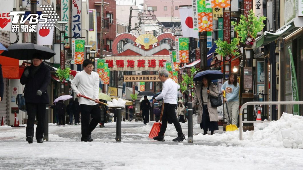 日本東京大雪事故頻發!105人摔倒送醫 長野積雪84公分