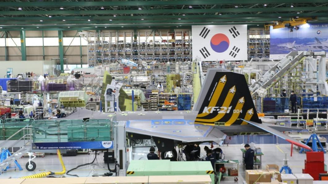 南韓將從今年起,啟動首批40架KF-21戰機的量產計畫。(圖/翻攝自韓國航太官網)