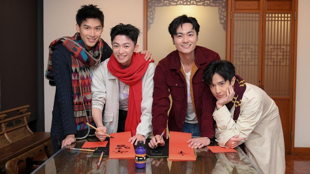 黃丞邦（左起）、陳琁宇、吳秉宸、黃禮豐分別是《保留席位》、《恆久定律》兩部BL劇男主角。（圖／三立提供）