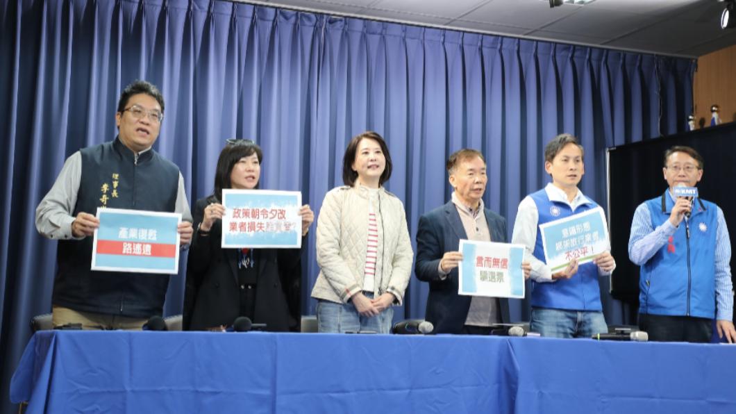 選前騙票?赴陸團突喊卡 旅遊業怒:不排除520上街抗議