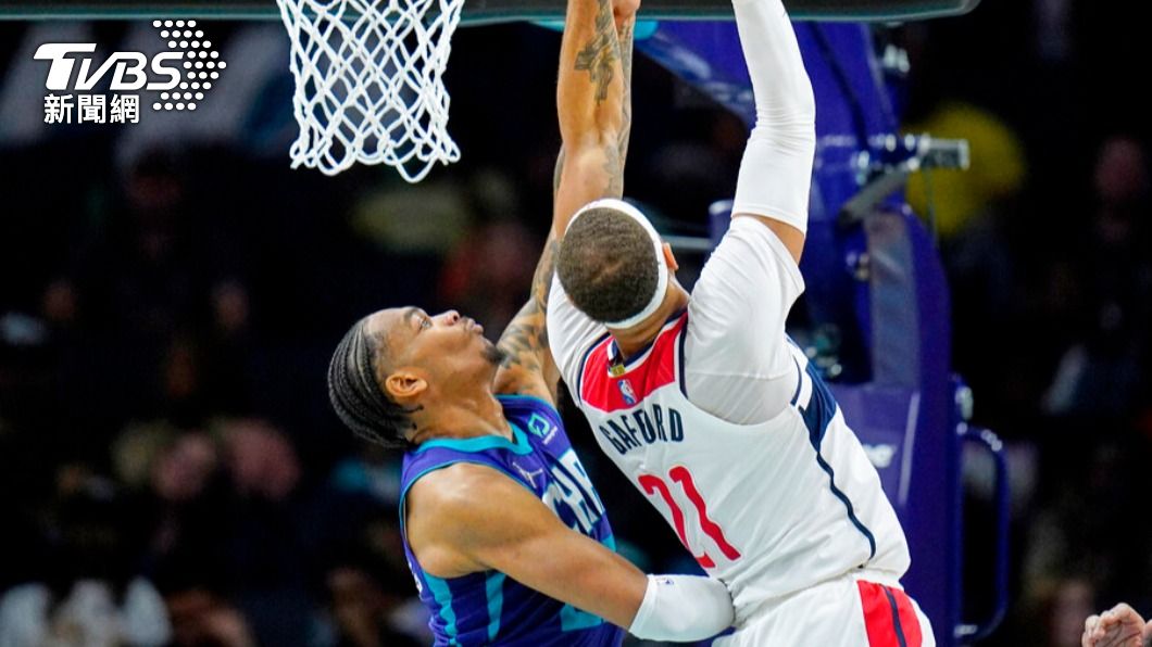 NBA／獨行俠進補「全能長人」！禁區戰力飆升　咖哩弟夢迴黃蜂