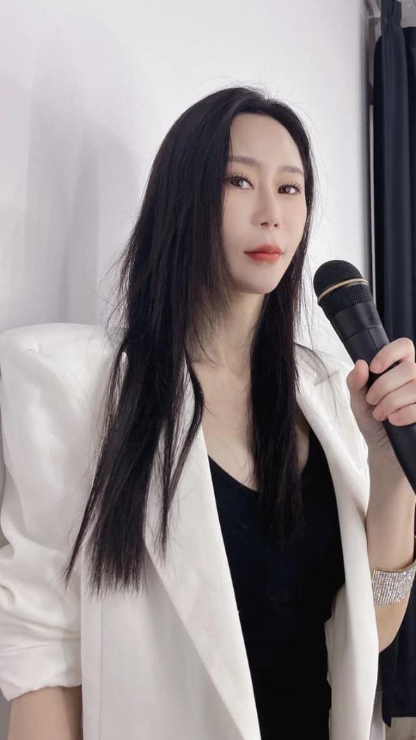 安晨妤透過富養女兒，來培養孩子對精品以及金錢的敏銳度。（圖／翻攝自安晨妤臉書）