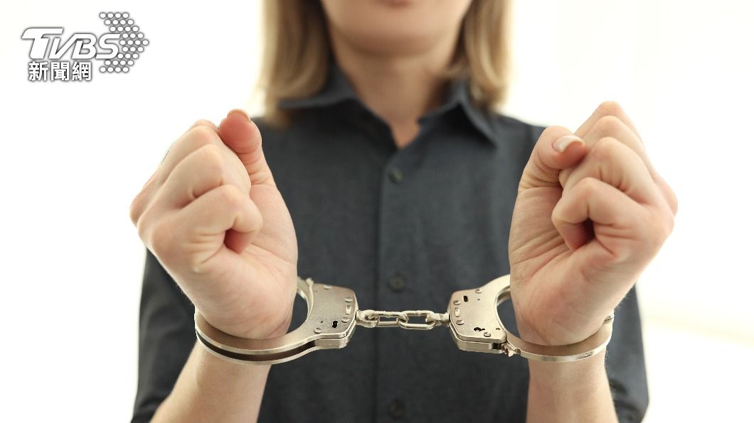 大阪警看守所「禁女嫌穿胸罩」 她沒穿內衣被迫見男檢察官