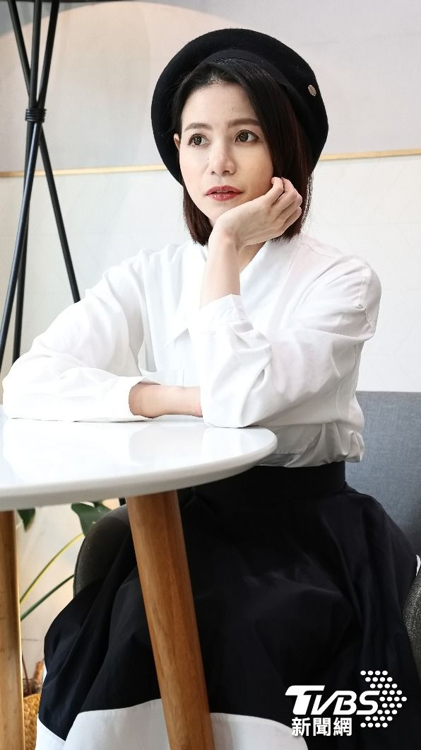 蘿莉塔有女萬事足，沉浸在照顧女兒的日常。（圖／張哲鳴攝）