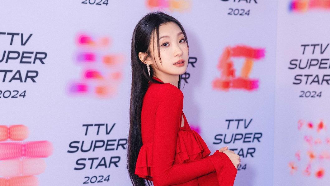 陳華登上《2024紅白巨星藝能大賞》。（圖／鮪魚肚影音提供）
