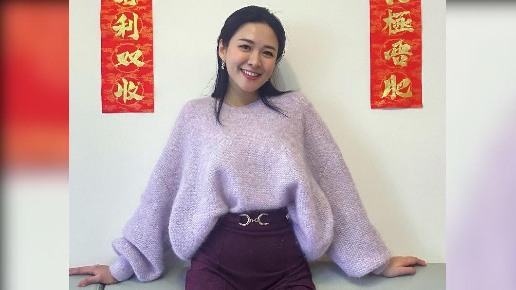 江嘉敏去年被爆以月租逾3萬元(約新台幣12萬元)搬入油塘一個風水屋苑。(圖/翻攝自微博)