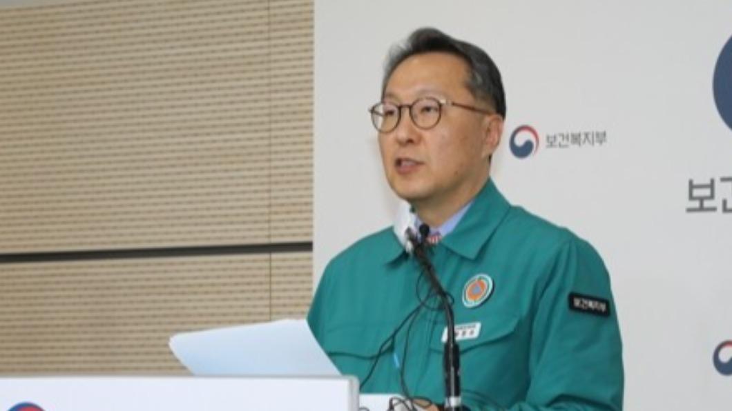 南韓保健福祉部副部長樸敏守。(圖/翻攝自《韓聯社》)