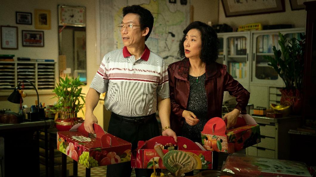 郭子乾、楊麗音飾演夫妻。(圖/華視、LINE TV提供)