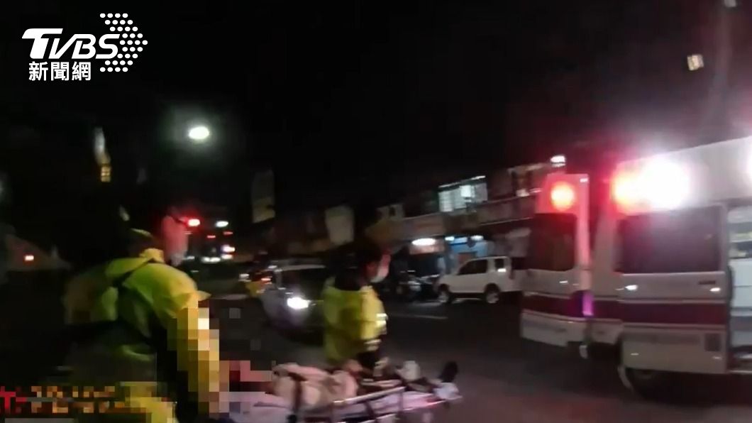 柳男逃跑時受傷,最後被送醫治療。(圖/TVBS)
