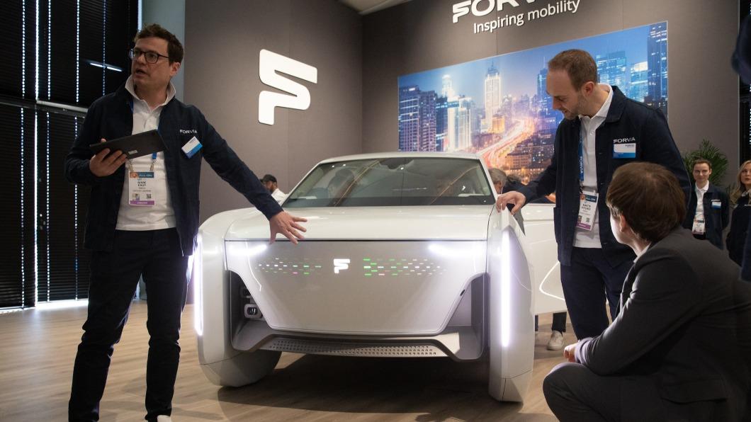 汽車業不景氣再+1 全球零件大廠佛吉亞裁員1萬人