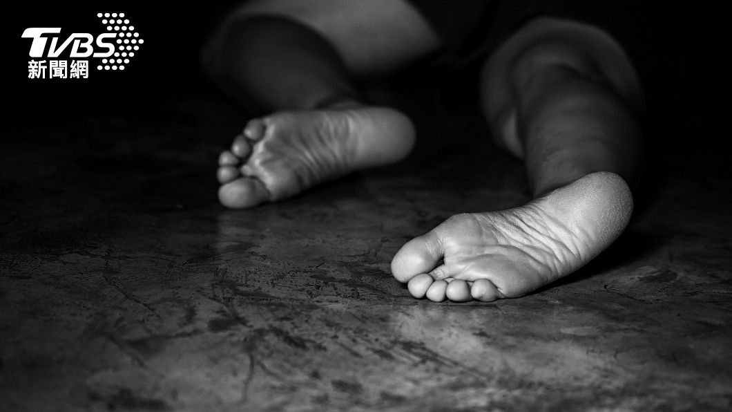 前綜藝主持「性侵男網友」!拖上樓狂蹭 扒褲噁喊:狠狠X你
