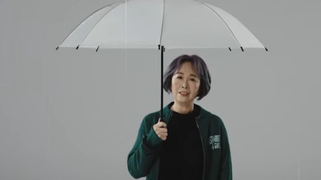熊美玲起初對〈一路平安〉歌詞產生抗拒感,更一度不想演唱。(圖/創客音樂工作室提供)